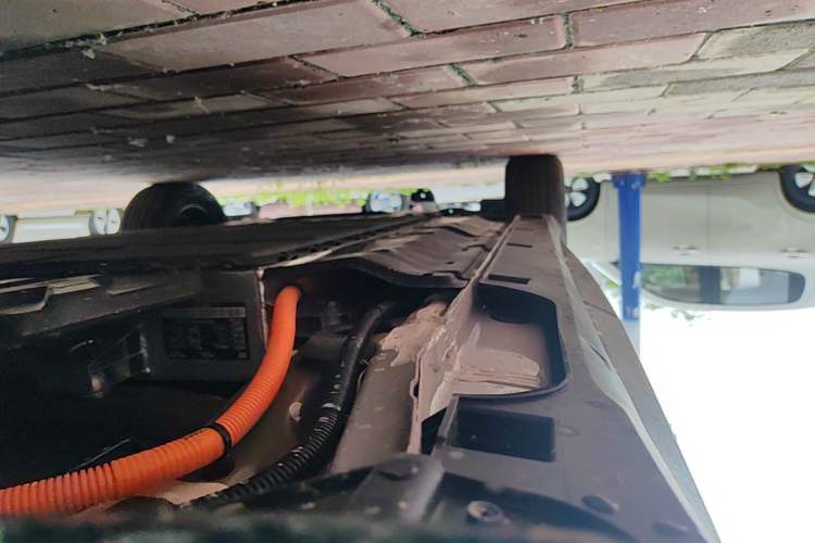 Used Geely Galaxy Geome 2026 Model 310km Youth Edition Left Side Sill