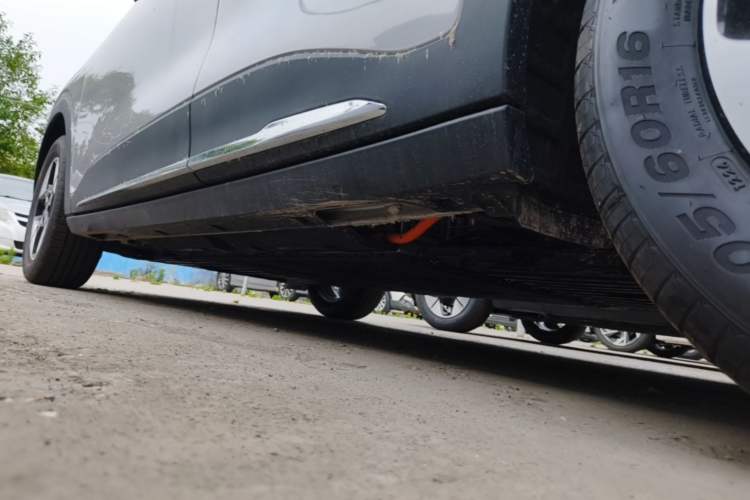 Used Geely Galaxy Geome 2026 Model 310km Dream Edition Left Side Sill