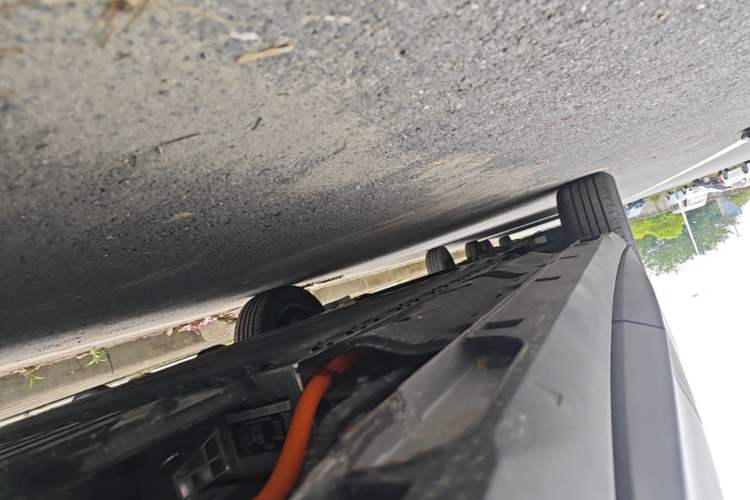 Used Geely Galaxy Geome 2026 Model 310km Youth Edition Left Side Sill