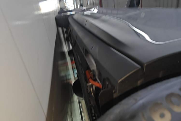 Used Geely Galaxy Geome 2026 Model 310km Youth Edition Left Side Sill