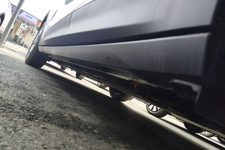 Used Geely Galaxy Geome 2026 Model 310km Youth Edition Left Side Sill