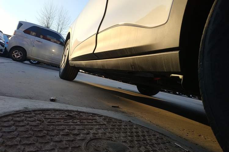 Used Geely Galaxy Geome 2026 Model 310km Youth Edition Left Side Sill