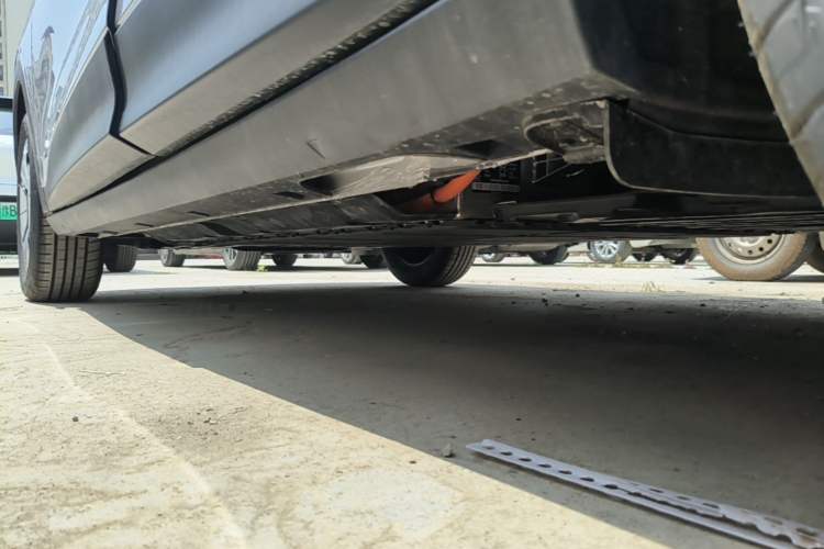 Used Geely Galaxy Geome 2026 Model 310km Youth Edition Left Side Sill