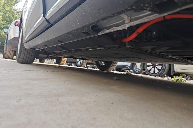 Used Geely Galaxy Geome 2026 Model 310km Dream Edition Left Side Sill