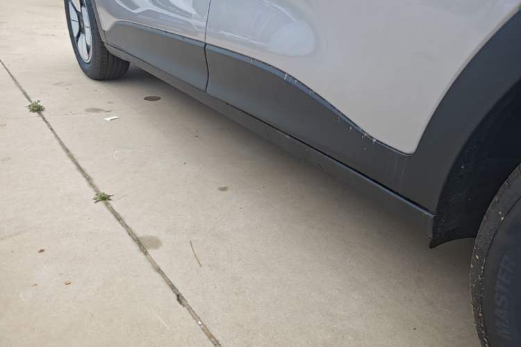 Used Geely Galaxy Geome 2026 Model 310km Youth Edition Left Side Sill