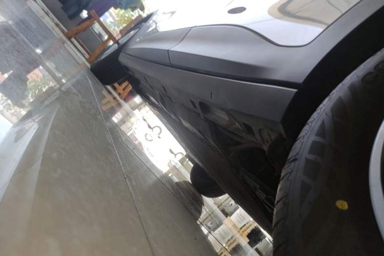 Used Geely Galaxy Geome 2026 Model 310km Youth Edition Left Side Sill