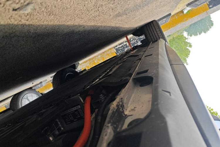 Used Geely Galaxy Geome 2026 Model 310km Youth Edition Left Side Sill