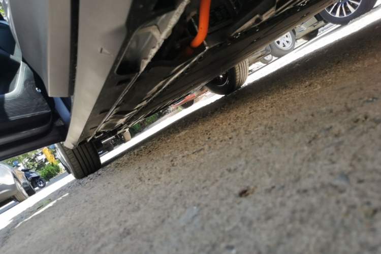 Used Geely Galaxy Geome 2026 Model 310km Youth Edition Left Side Sill