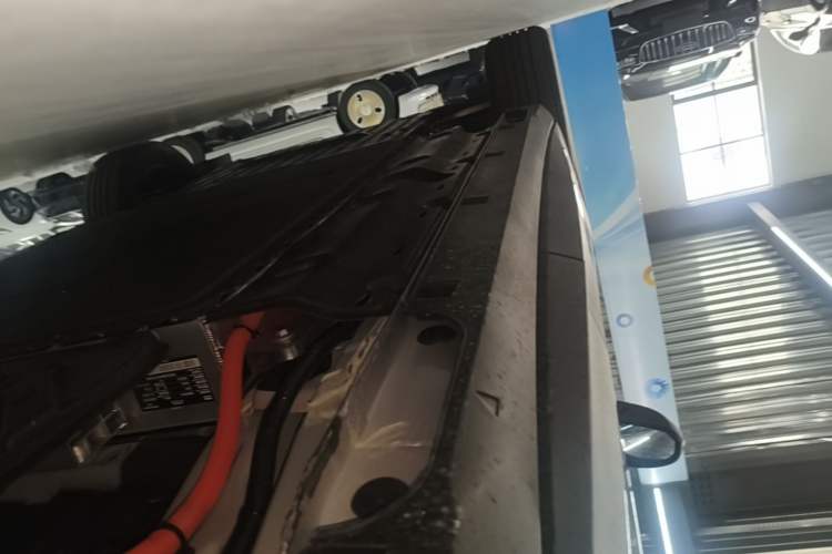 Used Geely Galaxy Geome 2026 Model 310km Youth Edition Left Side Sill