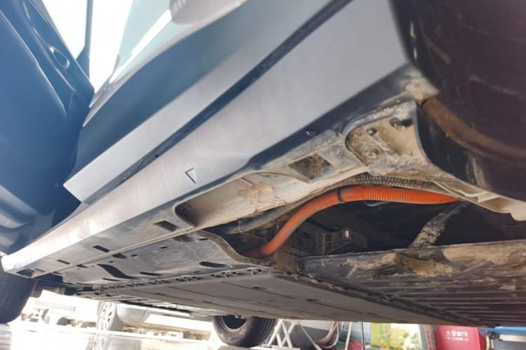 Used Geely Galaxy Geome 2026 Model 310km Youth Edition Left Side Sill