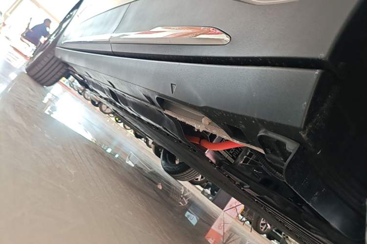 Used Geely Galaxy Geome 2026 Model 310km Dream Edition Left Side Sill