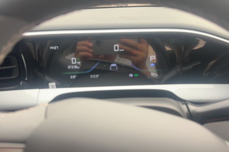Used Geely Galaxy Geome 2026 Model 310km Youth Edition Odometer Close Up