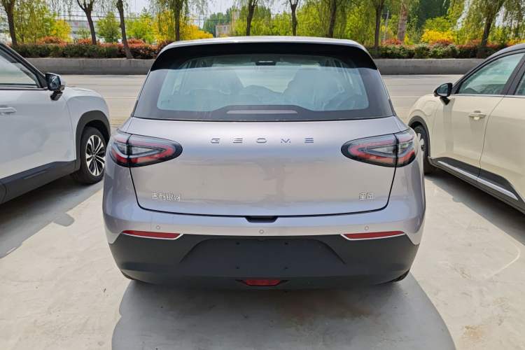 Used Geely Galaxy Geome 2026 Model 310km Youth Edition Rear