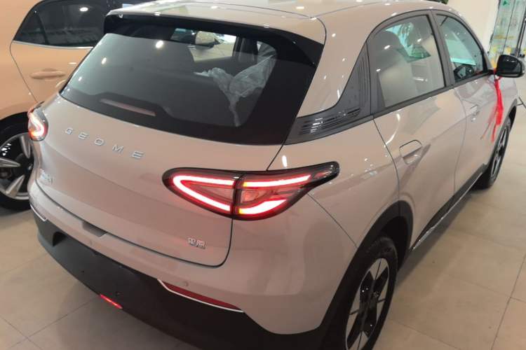 Used Geely Galaxy Geome 2026 Model 310km Dream Edition Rear Right 45 Deg