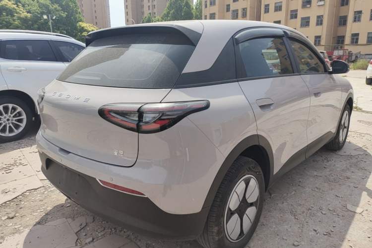 Used Geely Galaxy Geome 2026 Model 310km Youth Edition Rear Right 45 Deg