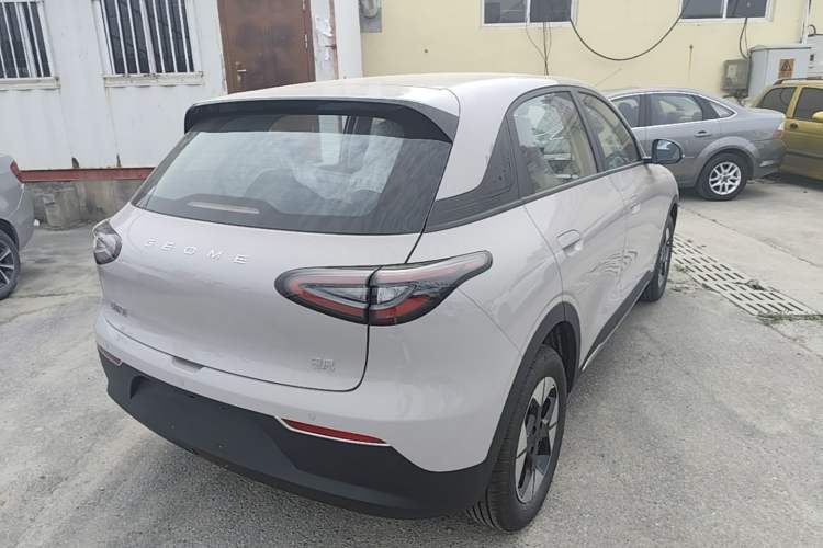 Used Geely Galaxy Geome 2026 Model 310km Dream Edition Rear Right 45 Deg