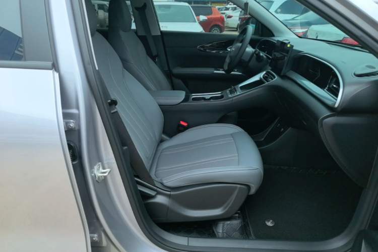 Used Geely Galaxy Geome 2026 Model 310km Youth Edition Right Front Seat