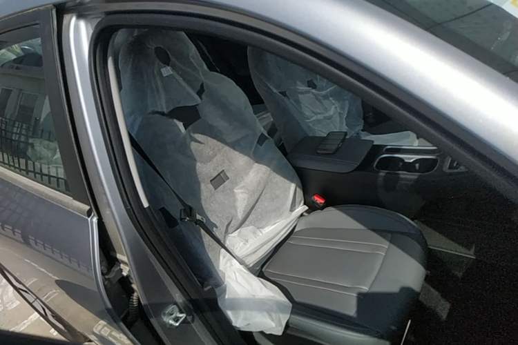 Used Geely Galaxy Geome 2026 Model 310km Youth Edition Right Front Seat