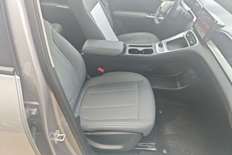 Used Geely Galaxy Geome 2026 Model 310km Youth Edition Right Front Seat