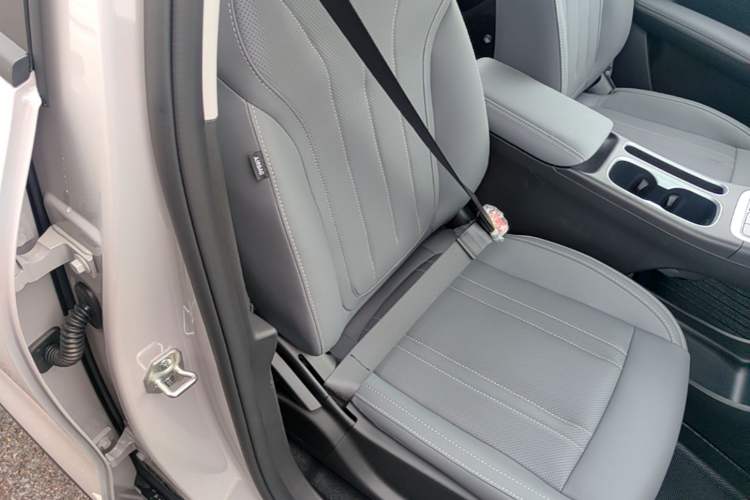 Used Geely Galaxy Geome 2026 Model 310km Youth Edition Right Front Seat