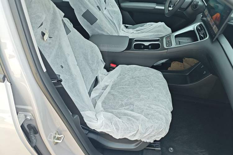 Used Geely Galaxy Geome 2026 480km Exploration Edition Right Front Seat