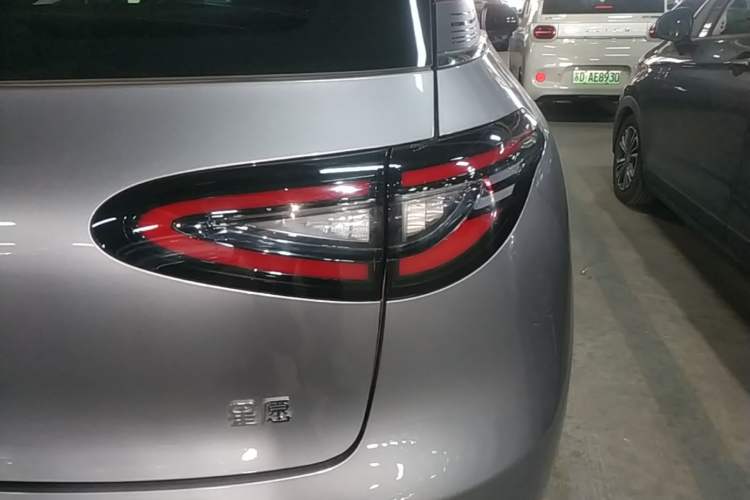 Used Geely Galaxy Geome 2026 Model 410km Exploration Edition Right Rear Taillight