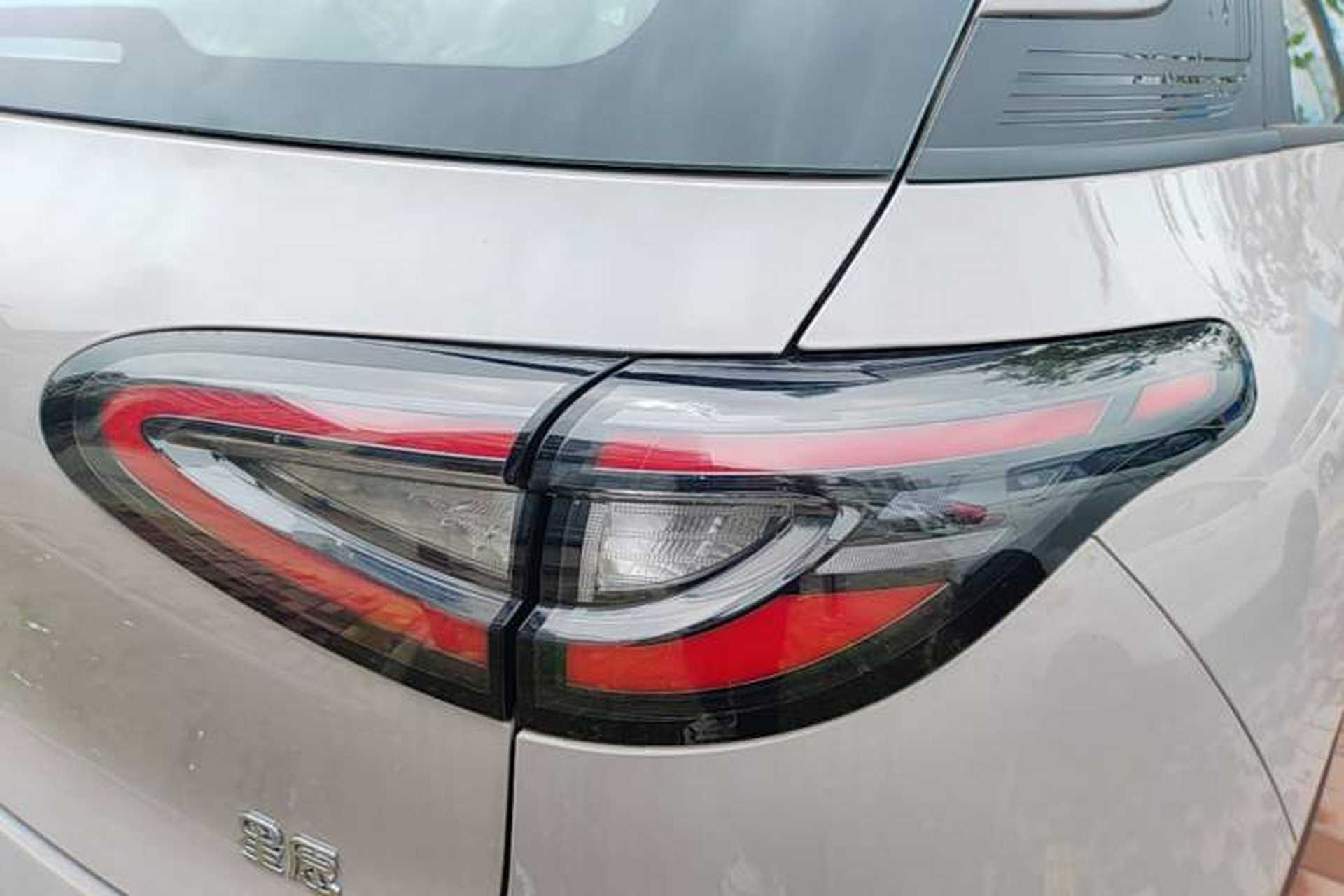 Used Geely Galaxy Geome 2026 Model 310km Youth Edition Right Rear Taillight