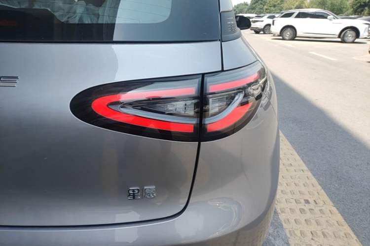Used Geely Galaxy Geome 2026 Model 310km Dream Edition Right Rear Taillight