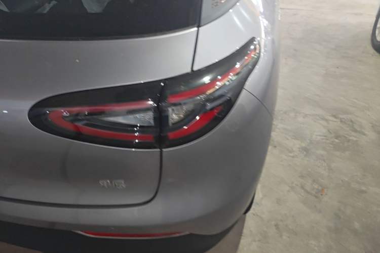 Used Geely Galaxy Geome 2026 Model 310km Youth Edition Right Rear Taillight