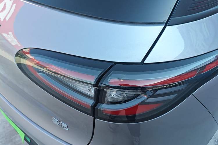 Used Geely Galaxy Geome 2026 Model 310km Dream Edition Right Rear Taillight