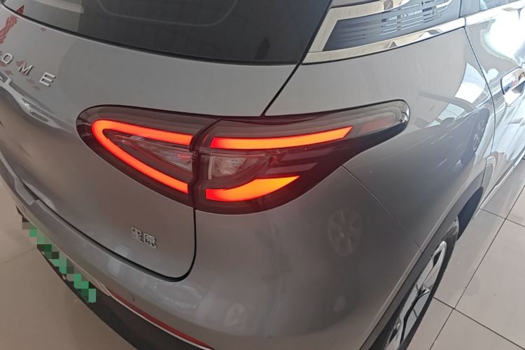 Used Geely Galaxy Geome 2026 Model 410km Carefree Edition Right Rear Taillight