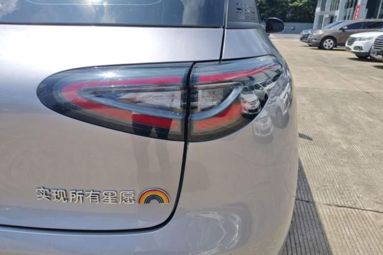 Used Geely Galaxy Geome 2026 Model 410km Freedom Edition Right Rear Taillight