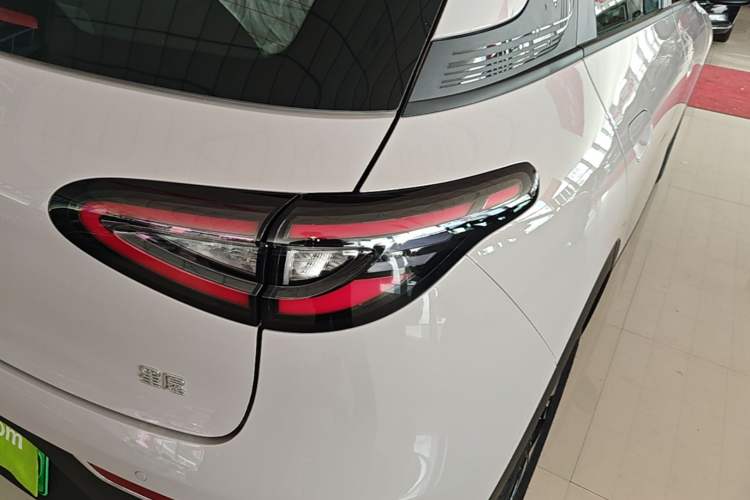 Used Geely Galaxy Geome 2026 Model 310km Dream Edition Right Rear Taillight