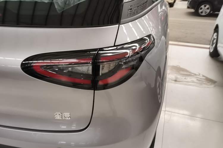 Used Geely Galaxy Geome 2026 Model 310km Youth Edition Right Rear Taillight