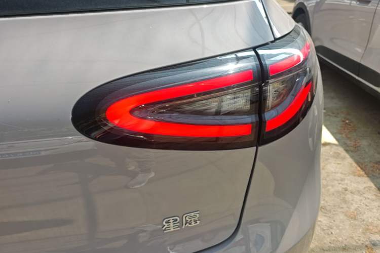 Used Geely Galaxy Geome 2026 Model 310km Youth Edition Right Rear Taillight