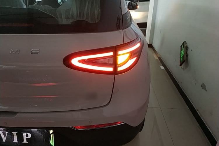 Used Geely Galaxy Geome 2026 Model 310km Youth Edition Right Rear Taillight