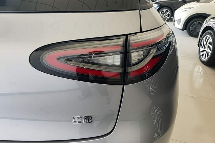 Used Geely Galaxy Geome 2026 Model 310km Youth Edition Right Rear Taillight