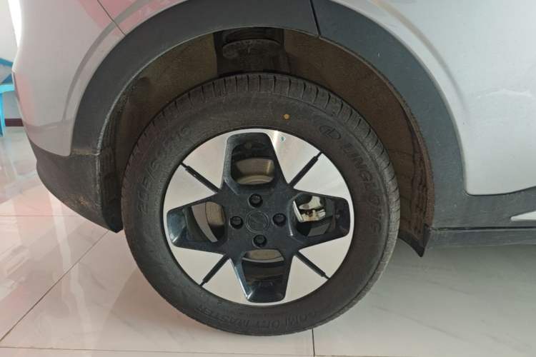 Used Geely Galaxy Geome 2026 Model 310km Dream Edition Right Rear Wheel Hub