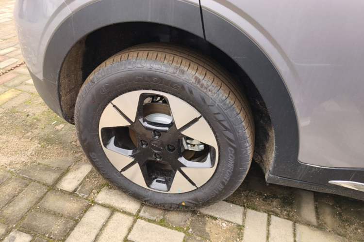 Used Geely Galaxy Geome 2026 Model 310km Dream Edition Right Rear Wheel Hub