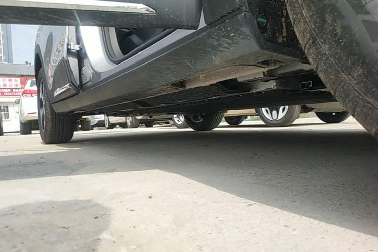 Used Geely Galaxy Geome 2026 Model 310km Dream Edition Right Side Sill