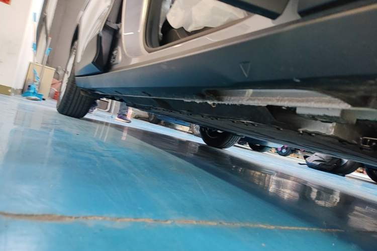Used Geely Galaxy Geome 2026 Model 310km Youth Edition Right Side Sill