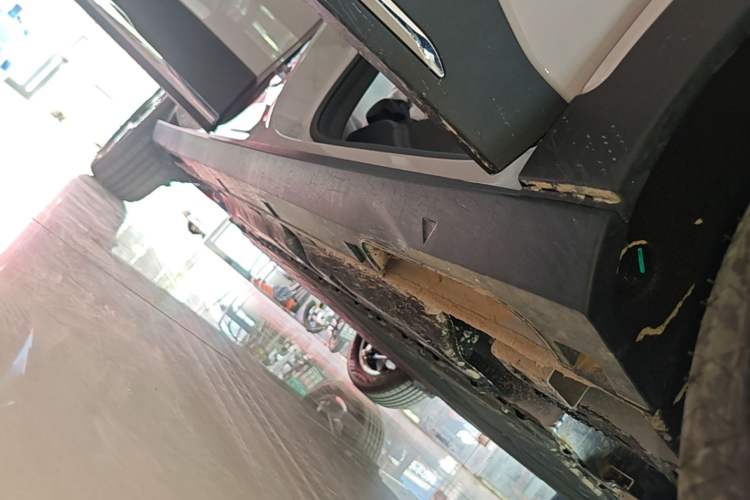 Used Geely Galaxy Geome 2026 Model 310km Dream Edition Right Side Sill