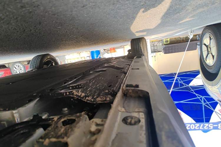 Used Geely Galaxy Geome 2026 Model 310km Youth Edition Right Side Sill