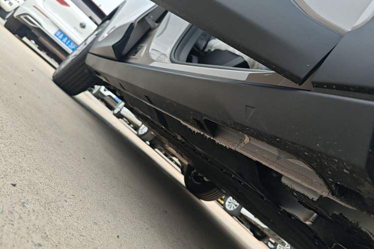 Used Geely Galaxy Geome 2026 310km Aspiration Edition Right Side Sill