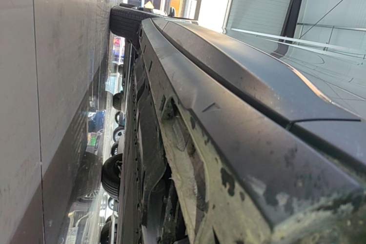 Used Geely Galaxy Geome 2026 Model 410km Freedom Edition Right Side Sill