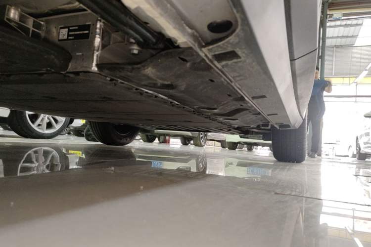 Used Geely Galaxy Geome 2026 Model 310km Youth Edition Right Side Sill