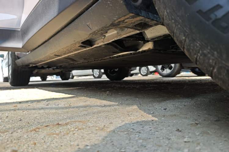 Used Geely Galaxy Geome 2026 Model 310km Youth Edition Right Side Sill