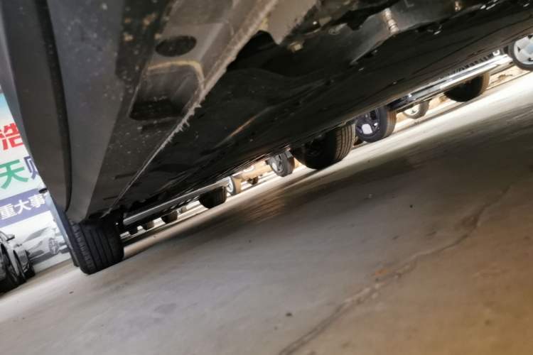 Used Geely Galaxy Geome 2026 Model 310km Youth Edition Right Side Sill