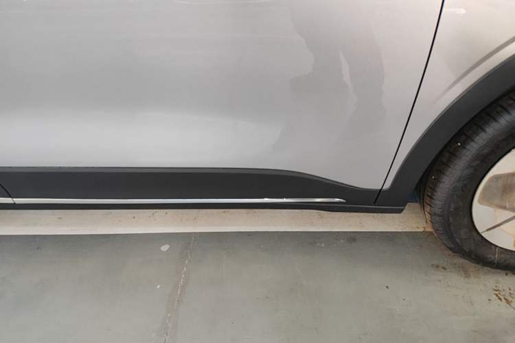Used Geely Galaxy Geome 2026 Model 310km Dream Edition Right Side Sill