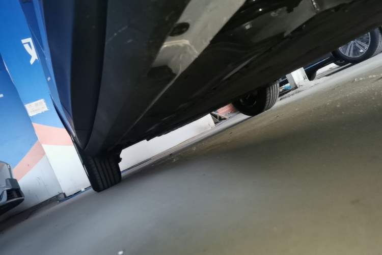 Used Geely Galaxy Geome 2026 Model 310km Youth Edition Right Side Sill
